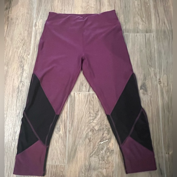 Active leggings - Picture 2 of 2